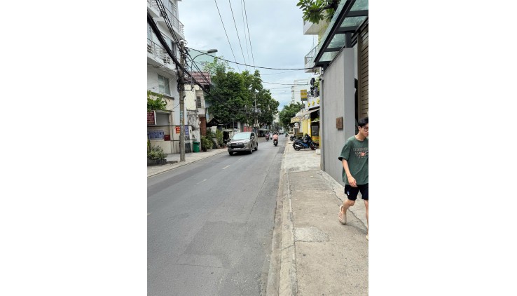 **Bán nhà mặt tiền Tân Hải, phường 13, Tân Bình; 6*17 nở hậu 6 tầng - 17 tỷ