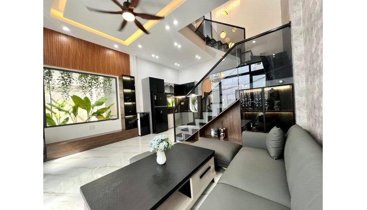 ++Bán nhà HXH đường Phổ Quang, P2, quận Tân Bình; 50m2 - 9,3 tỷ