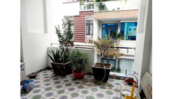 Nhà đẹp giá tốt HXH Gò Dầu, Q.TP 67 m² 4 x17 3T chỉ 6 tỷx