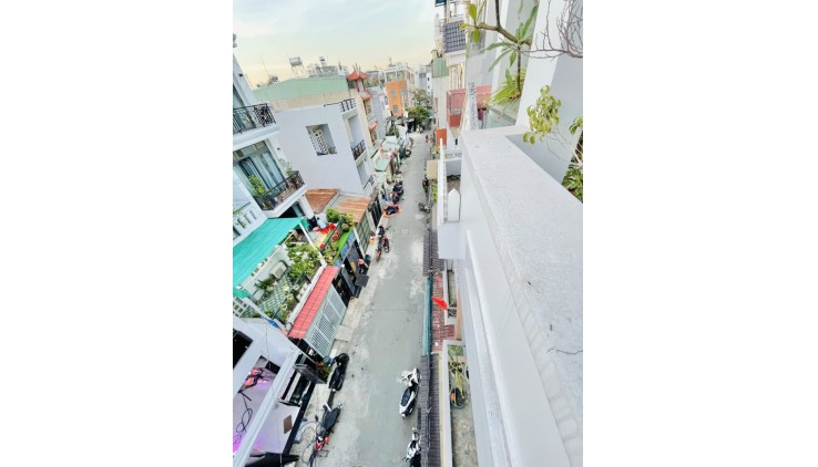 Bán nhà NGUYỄN THƯỢNG HIỀN BÌNH THẠNH -  4mx 16m - hxh nhỉnh 7 tỷ