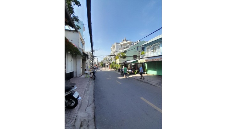 CẦN TIỀN BẤN GẤP CĂN MT- PHONG PHÚ, P11Q8– DT 67.6M2 (4.1 X15M) – 2 T CHỈ CÒN 7.8 TỶ