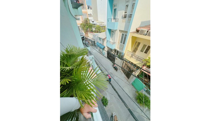 BÁN NHÀ MT ĐƯỜNG, KHU VỰC SẦM UẤT, TIỆN KINH DOANH, TRUNG TÂM Q. PHÚ NHUẬN.