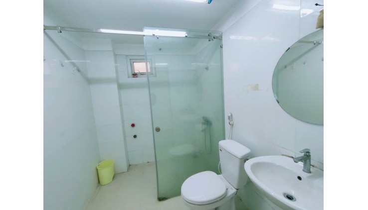 Bán Nhà Mặt Tiền Đường Huỳnh Văn Bánh, P.11, Phú Nhuận, 40 Tỷ (4.6x23m)