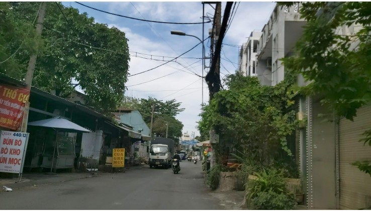 Bán nhà Gò Vấp , hẻm xe hơi Thống Nhất, nhà đẹp ở ngay, 5.5 x 9, 3Pn