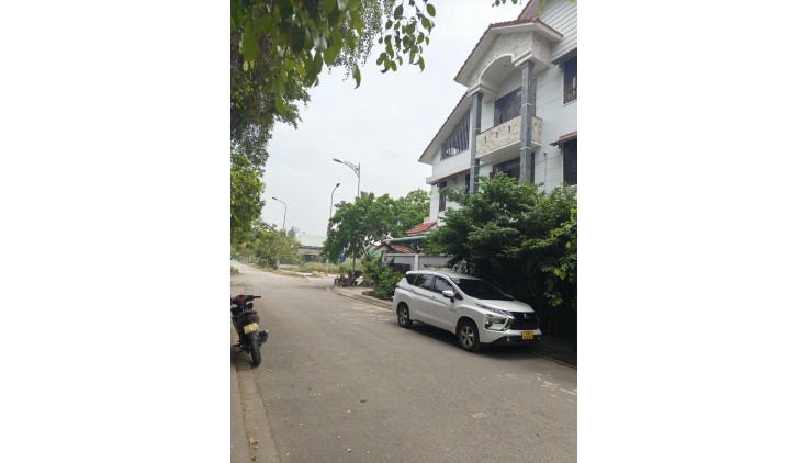 Bán đất thổ cư 147m2, Q.9, đường 3B, 10.5 tỷ, sổ đỏ