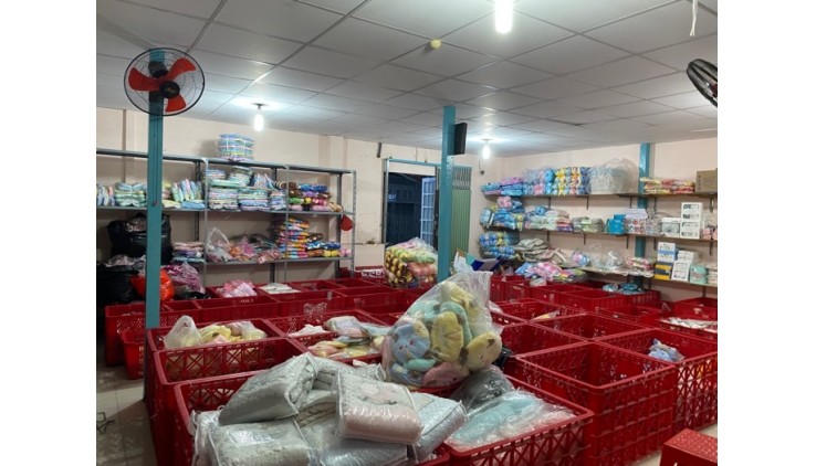 HIẾM, NHÀ LÔ GỐC 2 MẶT THOÁNG- DT: 64M2- 8 X 8M, 2 TẦNG - SÁT MẶT TIỀN PHẠM THẾ HIỂN P6Q8. CHỈ 4.5 TỶ