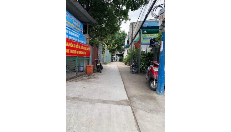 Bán nhà 2 tầng, Bình Tân, gần Hương Lộ 2, hẻm 4m, 4x16, nhỉnh 4 tỷ.