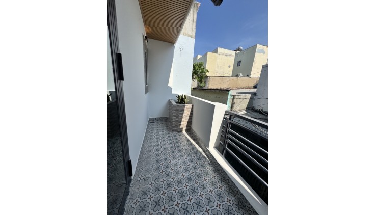 Bán nhà TÂN BÌNH – 40m² – 2 Tầng - Tặng nội thất - 3.95 Tỉ
