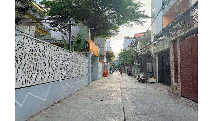 Bán nhà HXH thông, Nhất Chi Mai, P13, Tân Bình, 100m2, 4 tầng, chỉ nhỉnh 12 tỷ