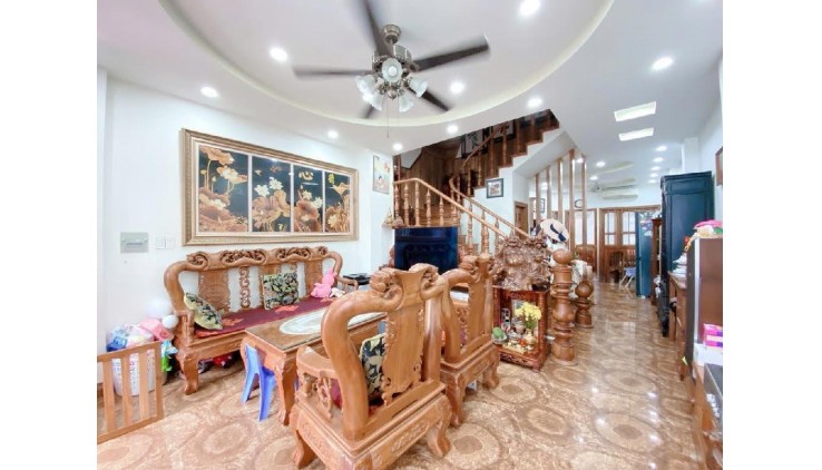 Bán nhà Gò Vấp , hẻm xe hơi Nguyễn Thái Sơn, ngay ĐHCN4, 60M²x5 tầng, 4Pn, hơn 9 tỷ TL