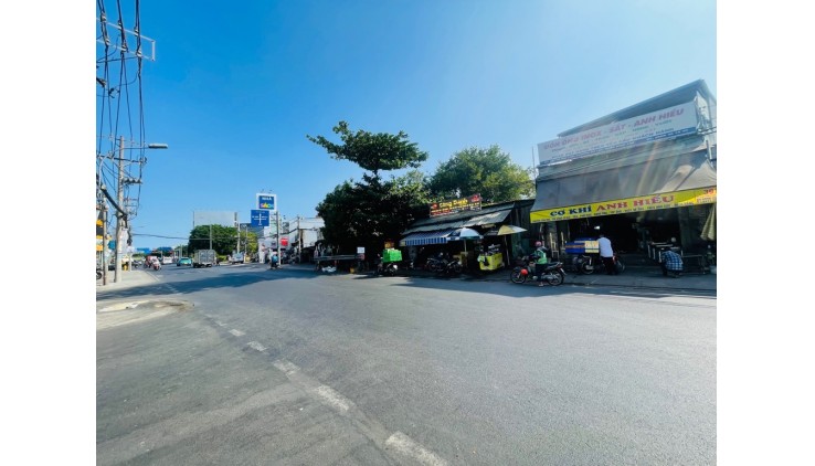 Bán Gấp Nhà Mặt Tiền An Dương Vương - Dòng Tiền 22 Triệu/Tháng, Tiện Ích Liền Kề!