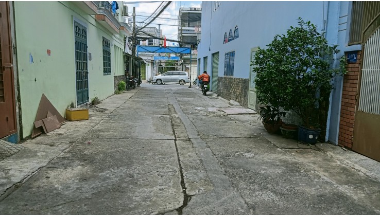 Nhà HXH Tân Quý, Q. Tân Phú 43m2 4T ST gần Chợ Trường học, AEON Chì 5 tỷx