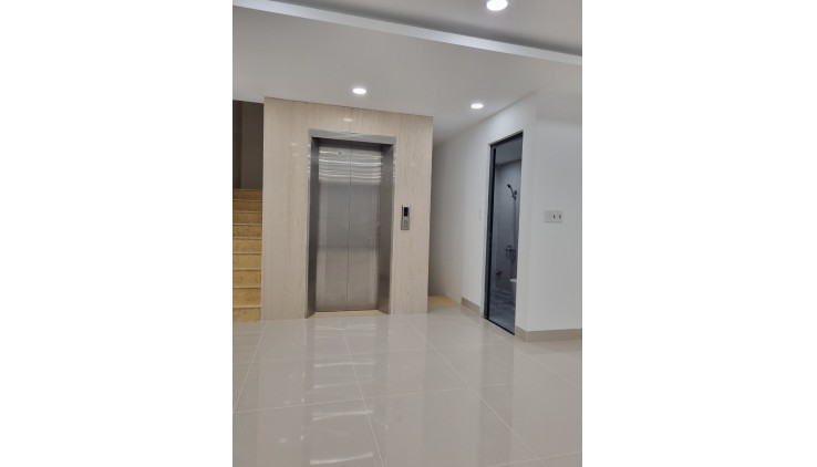 Bán Nhà Có Thang Máy – Gần đường Lương Định Của, Quận 2 – Giá Tốt 18,5 Tỷ