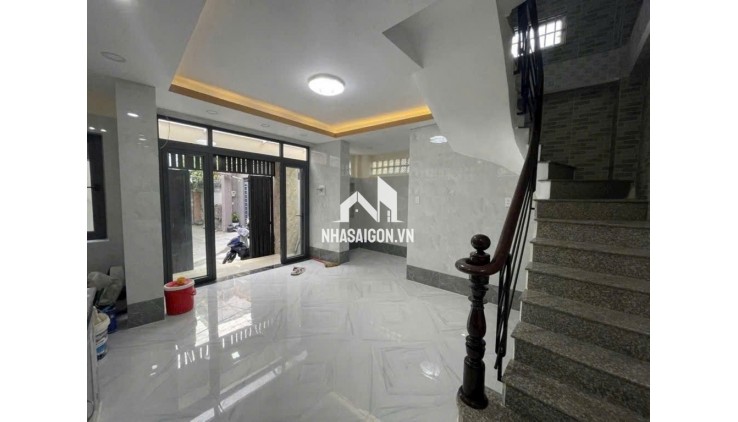 Dương Chính chủ bán nhà Quận 12