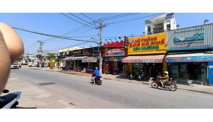Bán Nhà Mặt Tiền Đường Nguyễn Duy Trinh, P. Bình Trưng Tây, Q.2. 4x20m, Chỉ 15 Tỷ