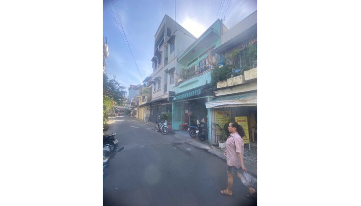 HOT! CHỦ KẸT TIỀN CẦN RA GẤP. DƯƠNG BÁ TRẠC DT: 67.5 M2 (3.9 X 17M) 4 T-4PN-CHỈ 6.7 TỶ