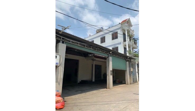 KHU HIẾM NHÀ BÁN MẶT TIỀN ĐẲNG CẤP ĐƯỜNG 7 LINH TRUNG. THỦ ĐỨC. 13.8 TỶ. TL.