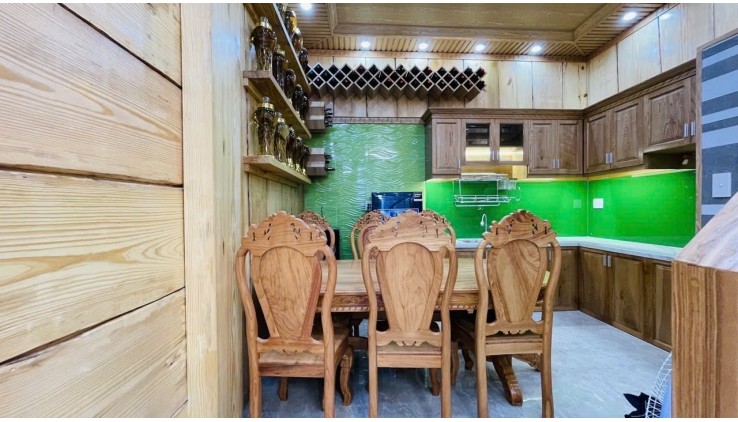 Nhà nội thất gỗ Lê Văn Thọ, Gò Vấp (4x10) hơn 4 T.Ỷ còn nói chuyện