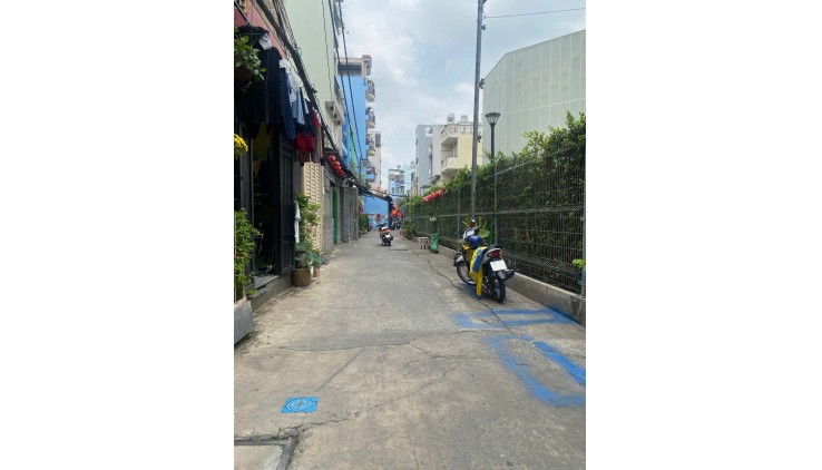 BÁN NHÀ 56M2 LƯU CHÍ HIẾU QUẬN TÂN PHÚ SÁT HẺM XE HƠI NHỈNH 3 TỶ