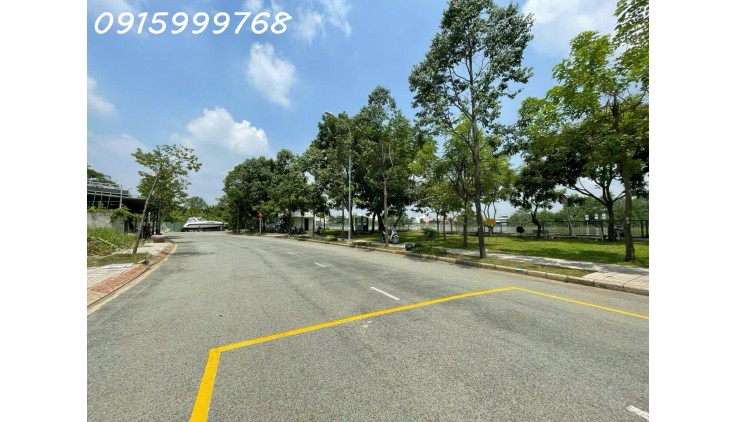 Lô Biệt Thự Bờ Sông Kdc Phú Mỹ,Q7, nhìn sang PMH, dt 272m2.Ngay công viên bờ sông thoáng mát, GPXD 4 Tầng, giá 27 tỷ