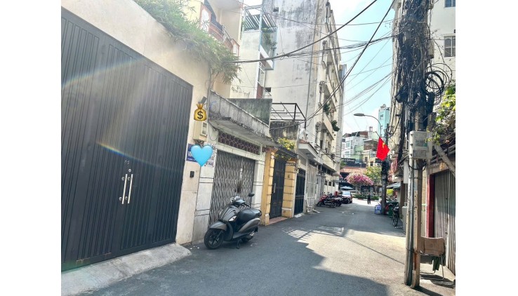 BÁN NHÀ MẶT PHỐ QUẬN 4 - 110M2 - 2 TẦNG  - SỔ HỒNG CHÍNH CHỦ
