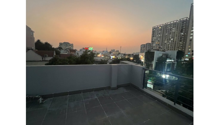 TPHCM,TP Thủ Đức(Q2 củ), 65m2,sát bên Lê Văn Thịnh 2 phút đi bộ,6,5 tỷ