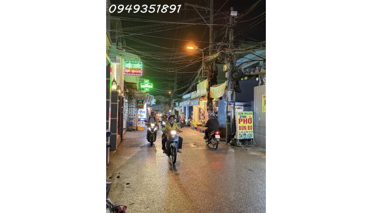 NHÀ MẶT TIỀN 66M2 NGANG 4M 2TẦNG 4PN SHR HOÀN CÔNG ĐỦ GIÁ 12,5TỶ LH 0949351891 MR TOAN