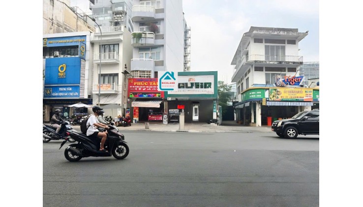 Cho thuê nhà 2 mặt tiền 246 Trần Phú, P.9 Q.5. Giá 220 triệu