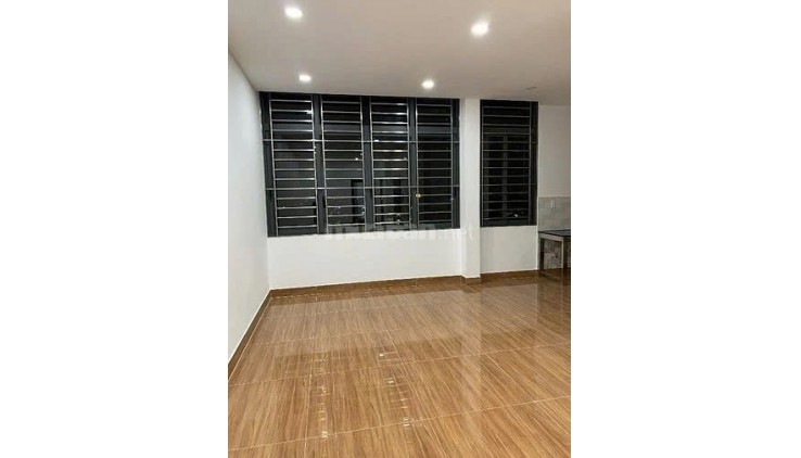 Cho Thuê Toà Nhà Mặt Tiền: Hà Huy Giáp, Phường Thạnh Lộc, Quận 12_DT:8m x 26m . Giá 90 Triệu