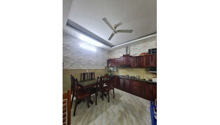 Bán nhà hẻm xe hơi 6m Cộng Hòa - Nhất Chi Mai, ngay Etown, 4.5x17.5m, 5 Tầng, 11.5 tỷ.
