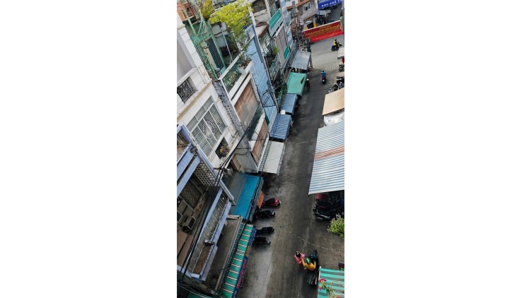 Chính chủ cần bán nhà hẻm xe hơi  trung tâm Phường 5, Quận 3, HCM