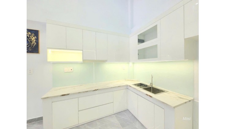 CHÂN DÀI DÁNG NGỌC 5TẦNG x 42M2, PHẠM VĂN CHIÊU P.13 GÒ VẤP, NHÍCH  5TỶ