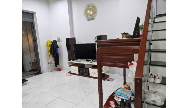 TPHCM,TP Thủ Đức(Q2 củ), 65m2,sát bên Lê Văn Thịnh 2 phút đi bộ,6,5 tỷ