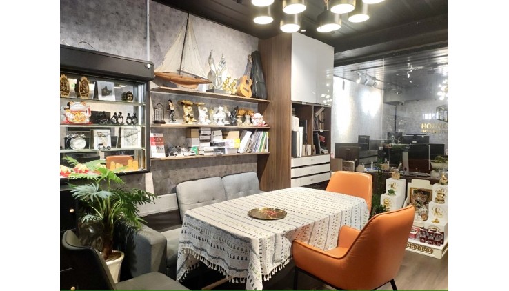 BÁN NHÀ MẶT PHỐ QUẬN 4 - 73M2 - 2 TẦNG - 8.5 TỶ - SỔ HỒNG CHÍNH CHỦ
