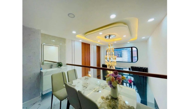GẤP BÁN, 65m2, 5TẦNG,full nội thất, HXH QUANG TRUNG GÒ VẤP nhỉnh 7 Tỷ.