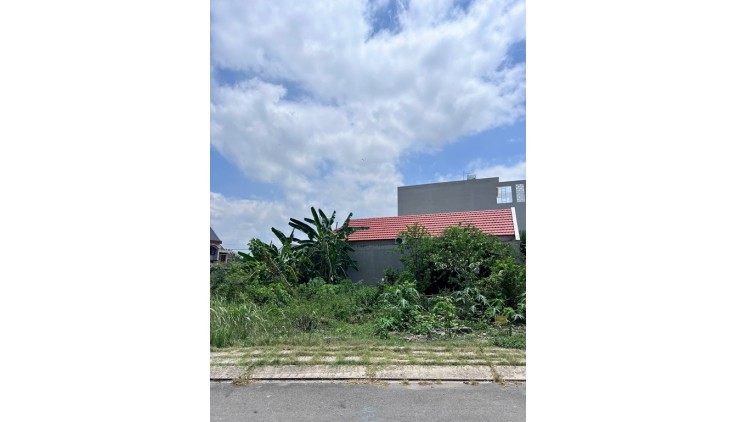 ĐẤT ĐẸP - GIÁ TỐT - BÁN NHANH LÔ ĐẤT Tại Đường Bưng Ông Thoàn, Phường Phú Hữu, Quận 9, HCM
