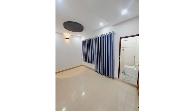 Siêu Phẩm Tây Sơn Tân Quý Tân Phú gân chợ Tân Hương 41m2,3Tầng Nhỉnh 4tỷ