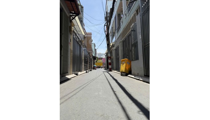 BÁN NHÀ NGANG HIẾM  11M X 18M- 200M2 LUỸ BÁN BÍCH-TÂN PHÚ- 4 TẦNG - HXH- GIÁ 17.2 TỶ TL