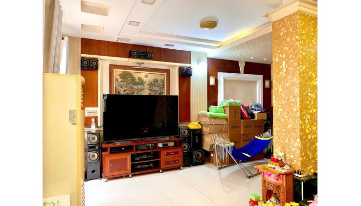 Nhà 3 Tầng Hẻm Xe Hơi, Phan Văn Trị,  Gò Vấp – Giá 17.5 Tỷ