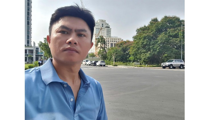 VỊ TRÍ ĐẸP, KẾT CẤU 5 Tầng CÓ HẦM - Giá Hot hơn 4ty xíu.  VỊ TRÍ TRUNG TÂM - CHỦ GẤP BÁN