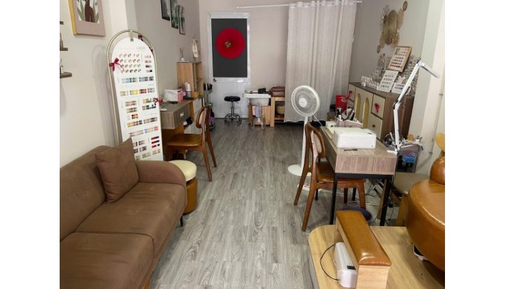 Quận Tân Bình ! SANG TIỆM NAIL – GỘI , MT 80 Bắc Hải, p6, Liên hệ: 0965397769 ( thuỷ )