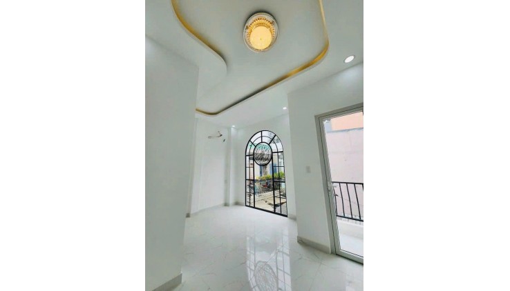 Bán gấp nhà giá mềm nhất quận 7: 4.55 tỷ - Huỳnh Tấn Phát- DT: 47m - 4.7 x10m - 2 Tầng- 3 PN - 2 WC- LH: 077 888 5818 chuyên BDS Sài Gòn