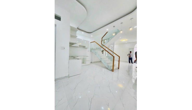 Bán gấp nhà giá mềm nhất quận 7: 4.55 tỷ - Huỳnh Tấn Phát- DT: 47m - 4.7 x10m - 2 Tầng- 3 PN - 2 WC- LH: 077 888 5818 chuyên BDS Sài Gòn