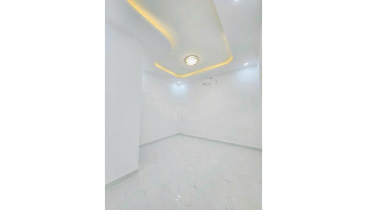 Bán gấp nhà giá mềm nhất quận 7: 4.55 tỷ - Huỳnh Tấn Phát- DT: 47m - 4.7 x10m - 2 Tầng- 3 PN - 2 WC- LH: 077 888 5818 chuyên BDS Sài Gòn