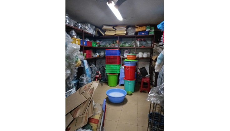 Bán nhà mặt phố Hoàng Minh Đạo (4.1x15) 5 tầng phường 5 quận 8 giá chỉ 14.5 tỷ