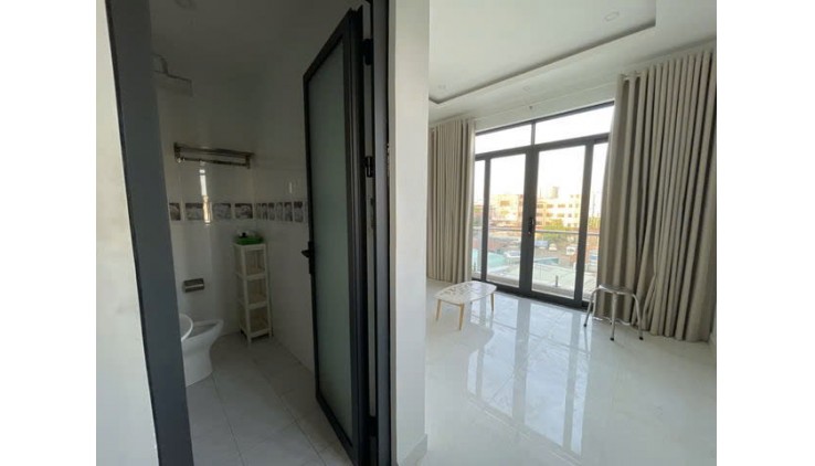 Bán gấp nhà giá mềm nhất quận 6: 7.8 tỷ - Đường Hậu Giang - P.12 Q.6 - BTCT - 4 tầng- 1 sân thượng- LH: 077 888 5818 chuyên BDS Sài Gòn