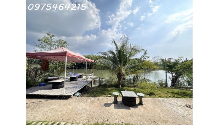 BÁN BIỆT THỰ VEN SÔNG LONG THUẬN VILLA RIVERSIDE – NGAY VINHOMES GRAND PARK QUẬN 9

Giá bán: Chỉ 25.5 tỷ – Thương lượng chính chủ