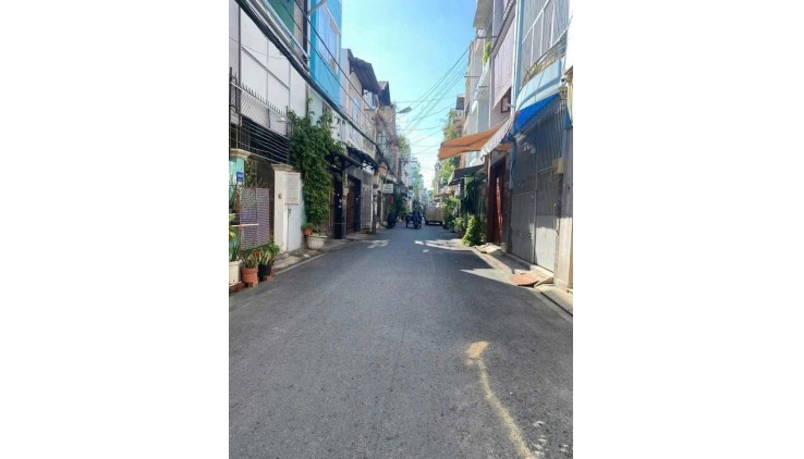Hàng Thơm lô đất cực đẹp gần chợ Phạm Đăng Giảng hẻm xe tải thông 66m2, Nhỉnh 3 tỷ