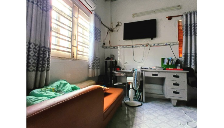Giá mềm nhất quận 6: Tân Hoà Đông- P.14-Căn góc- DT: 48m²( 4,5m nở hậu 6m) 2 Tầng - Hẻm 3G Thông -trệt - 1lầu- 3 PN-4,6 tỷ- LH: 077 478 5818 chuyên