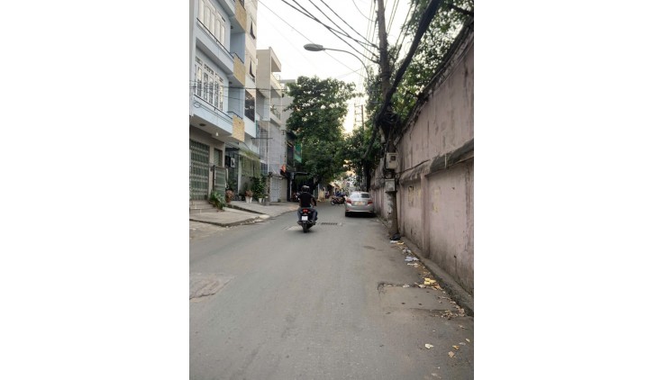 BÁN NHÀ CHÍNH CHỦ - PVT - P11 BÌNH THẠNH - 5 X 15 - 4 TẦNG BTCT - HẺM 5M - GẤP BÁN ĐI ĐỊNH CƯ - BÁN 10.35 TỶ - SIÊU VIP